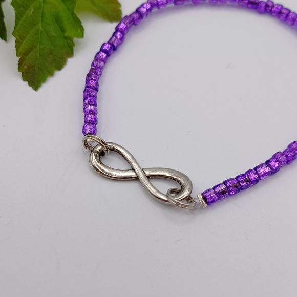 ✨️Handcrafted Infinity Stretch Bracelet - Picture 3 of 4